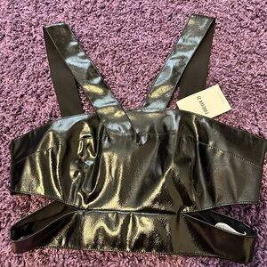 Forever 21 NWT Black faux leather crop top #fauxleather #croptop